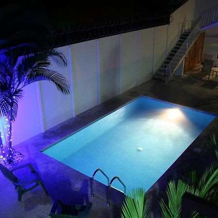 Tuanis Aparthotel Jacó Kamer foto