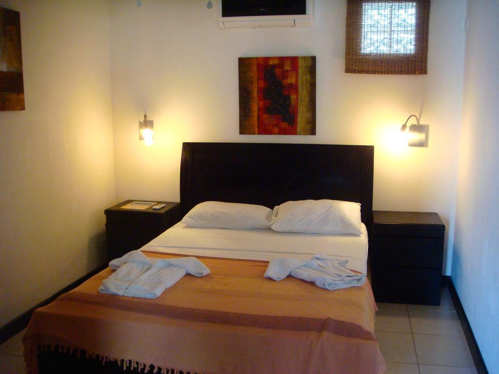 Tuanis Aparthotel Jacó Kamer foto