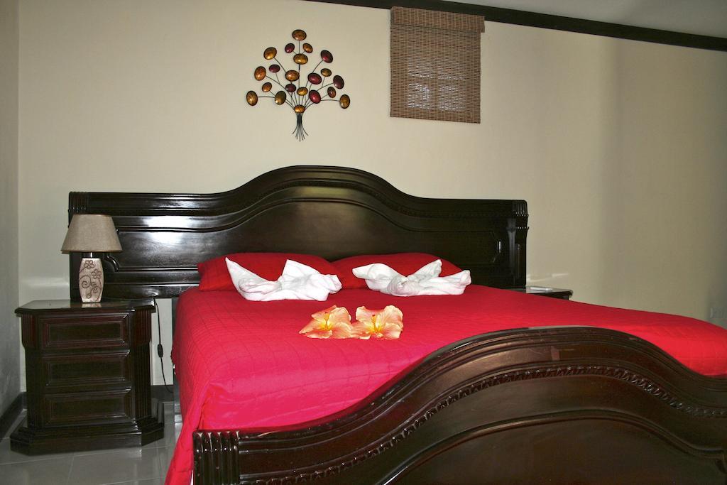 Tuanis Aparthotel Jacó Kamer foto