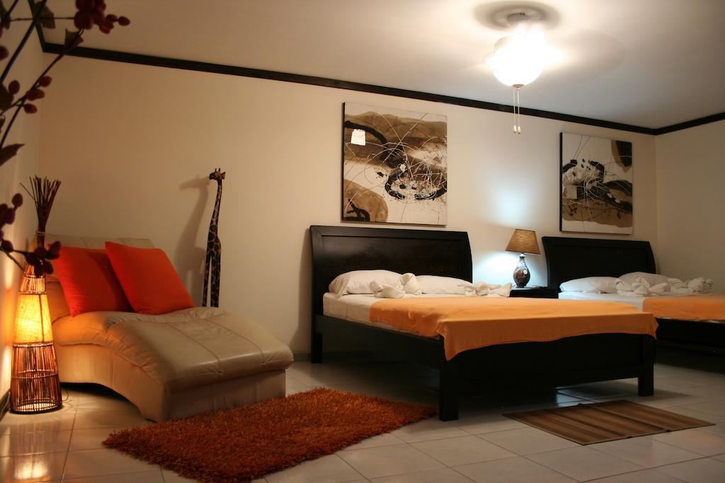 Tuanis Aparthotel Jacó Kamer foto